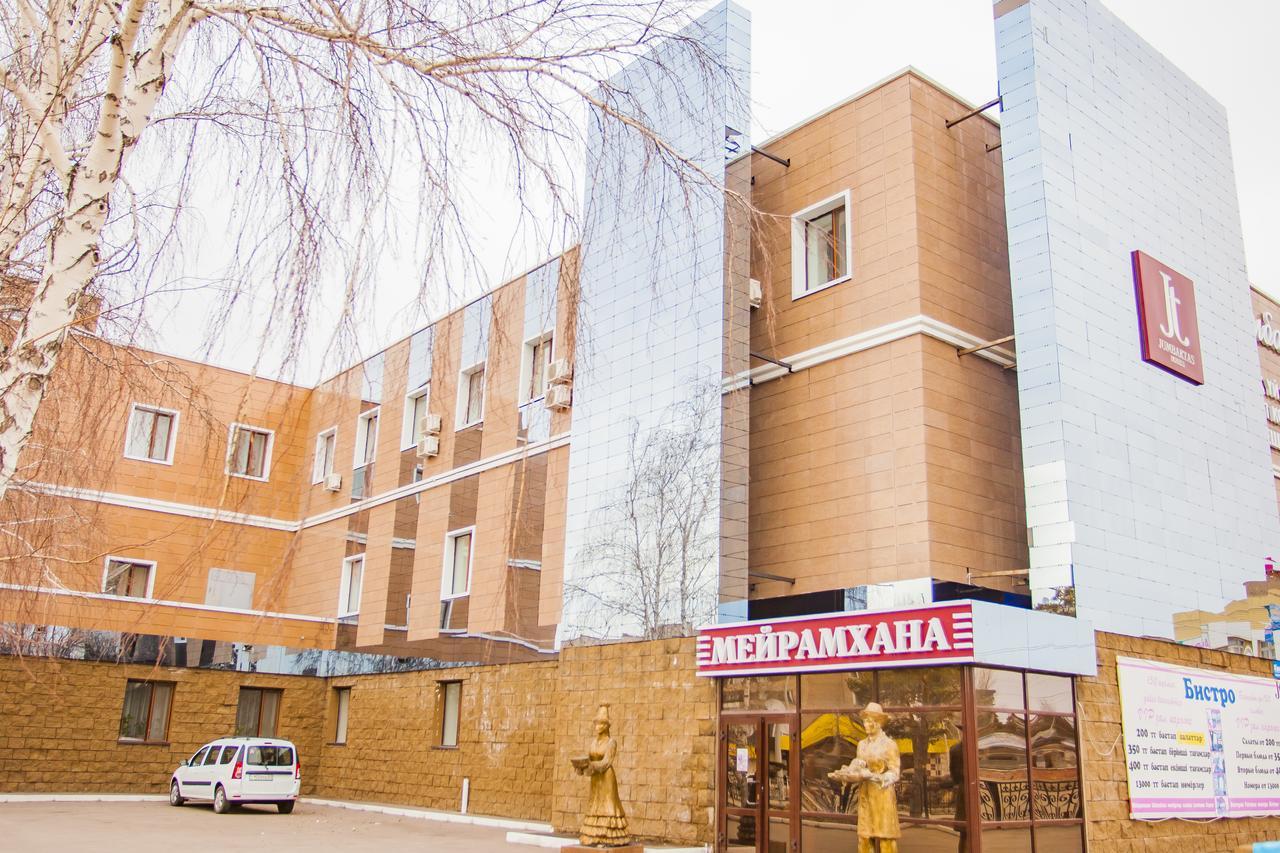 Jumbaktas Borovoe Hotel Εξωτερικό φωτογραφία